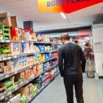 Grocery store chain using a disturbing technology to prevent theft