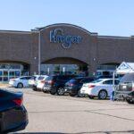 49-year-old clothing chain closing stores as its shoppers shrink
